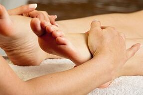 comment masser les jambes pour les varices